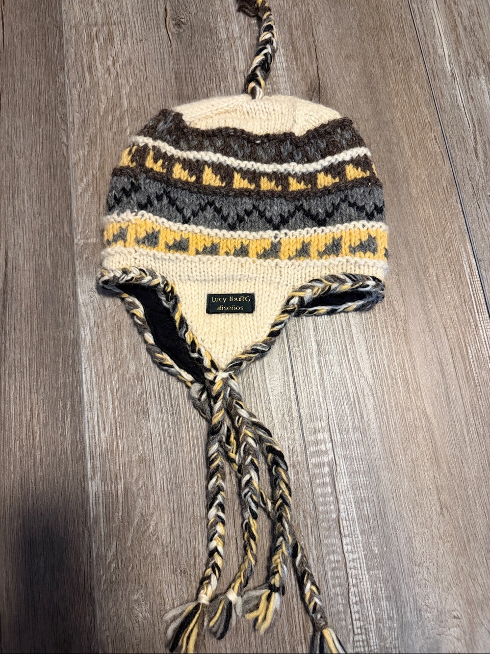 Lucy Liburg Diseños hand-knitted blue patterned wool earflap beanie